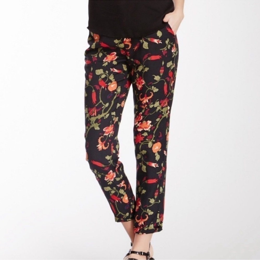 ⚡️10$ sale⚡️ JOIE Shaelyn Black Silk Floral Straight Leg Pants Size 4